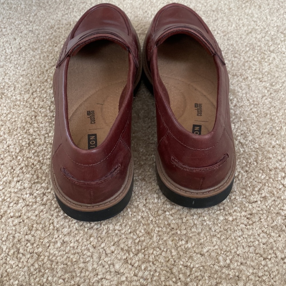 Clarks Burgundy Loafers - Picture 3 of 7